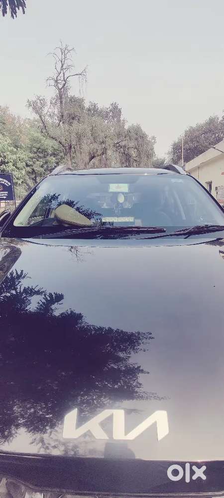 Kia Sonet 2023 Petrol Well Maintained