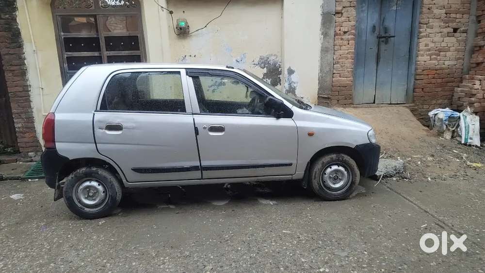 Sab Kuch Okk Hai Achi Gadi Koaai Dekkat Nhi Hai