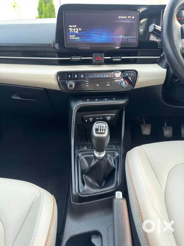 Hyundai New Verna Sx O 1.5 Turbo Gdi Mt, 2023, Petrol