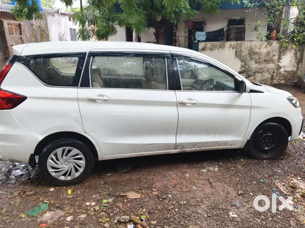 Maruti Suzuki Ertiga 2024  With Android Screen & Revers Camera