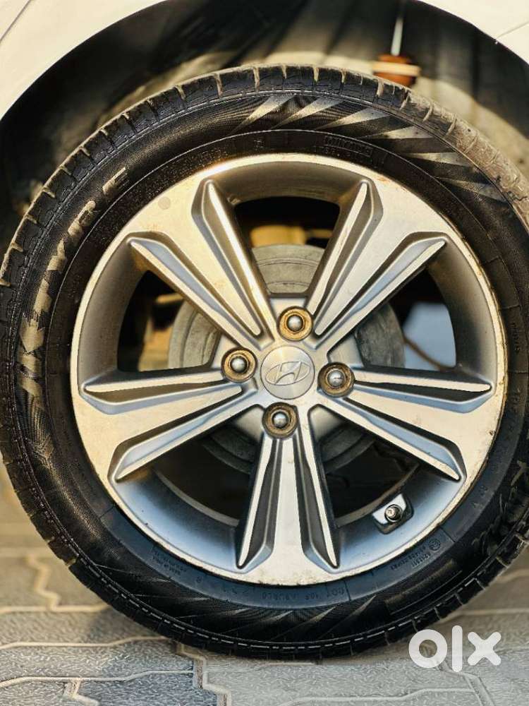 Hyundai Verna 1.6 Sx Vtvt, 2019, Petrol