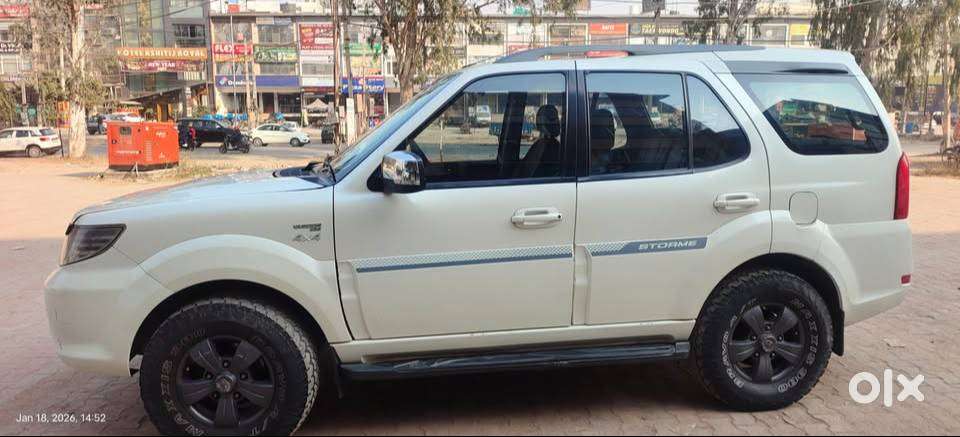 Tata Safari Storme 2017 Diesel 145000 Km Driven