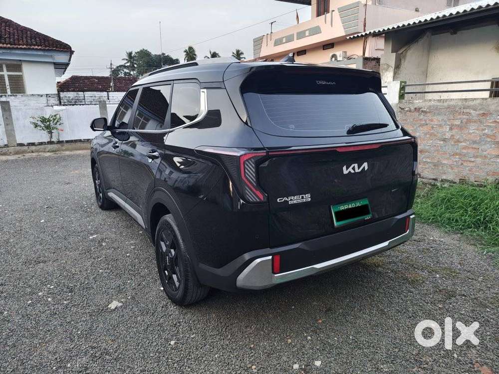 Kia Carens Clavis Ev, 2025, Electric