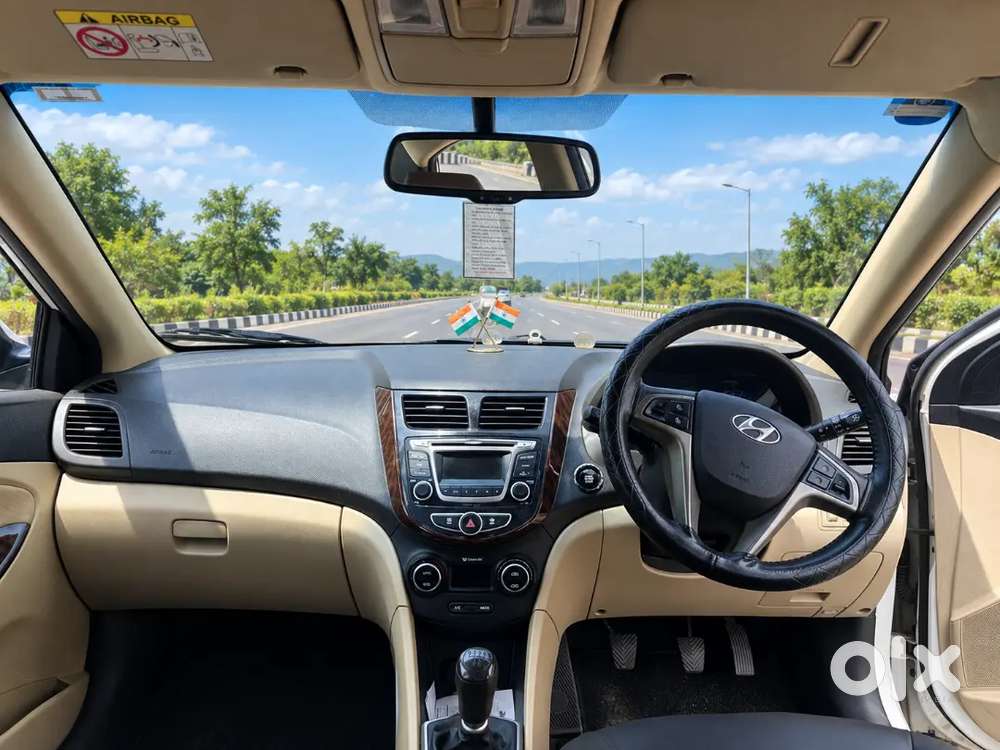 Hyundai Verna S+ 2015