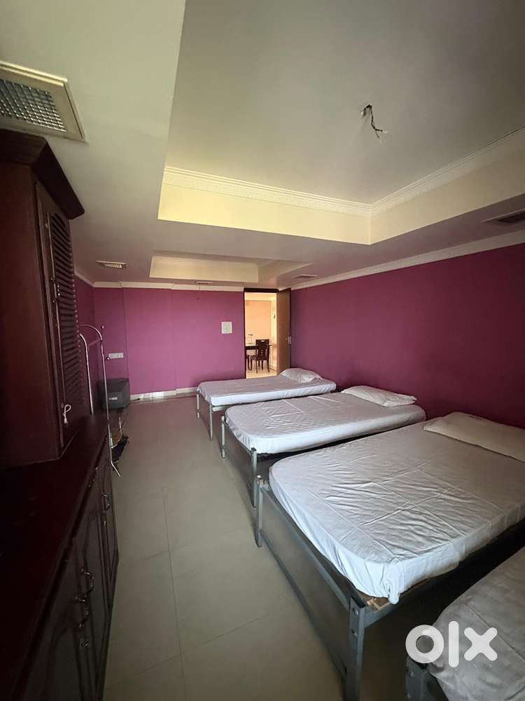 2BHK in Thevara