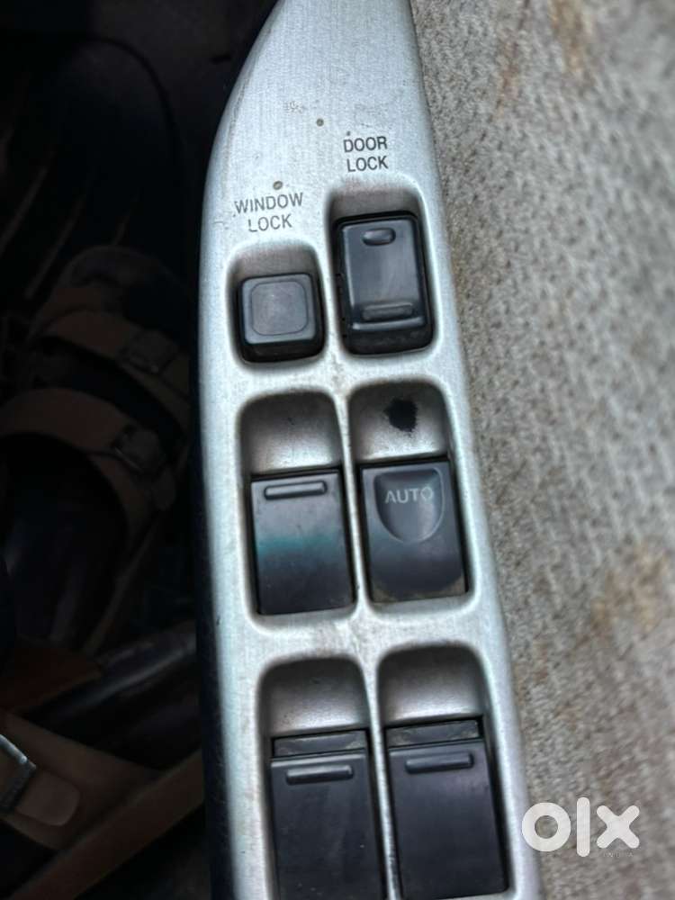 Maruti Suzuki Esteem 2007