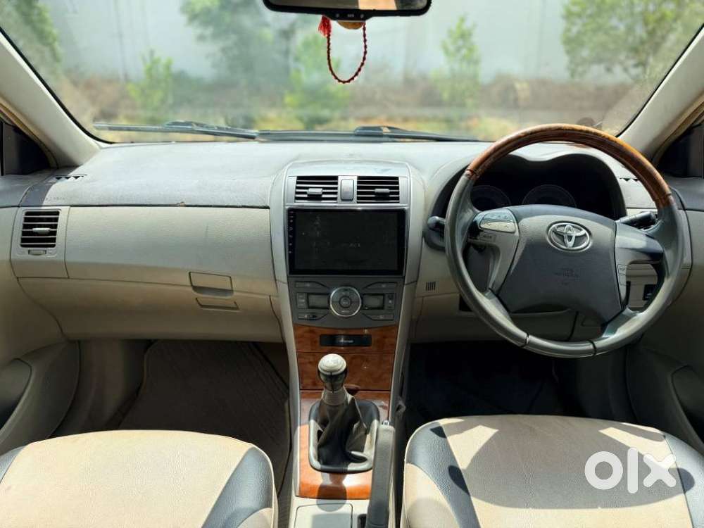 Toyota Corolla Altis 1.8 J, 2009, Petrol