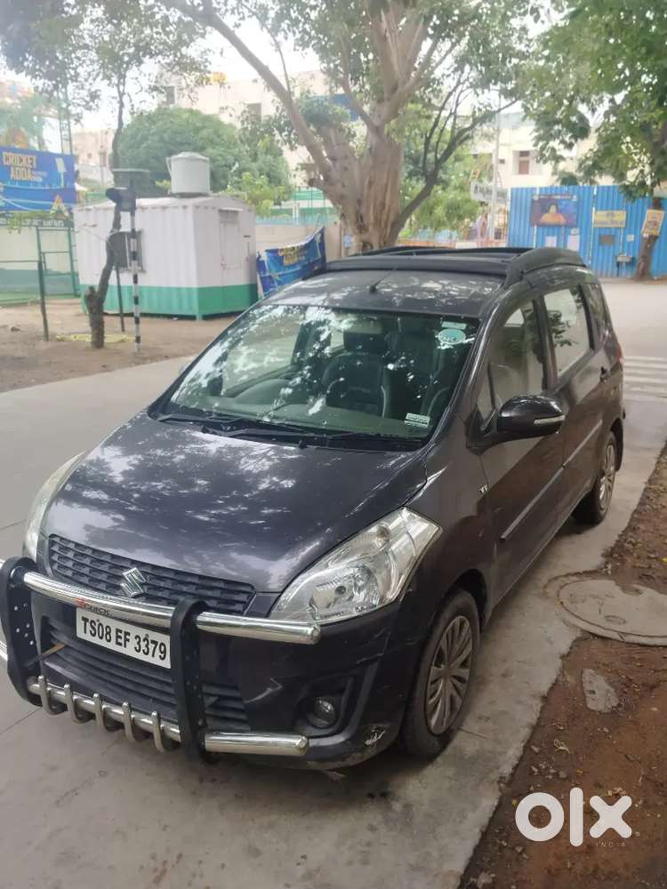 Ertiga Vxi Maruti Suzuki 2014 Year