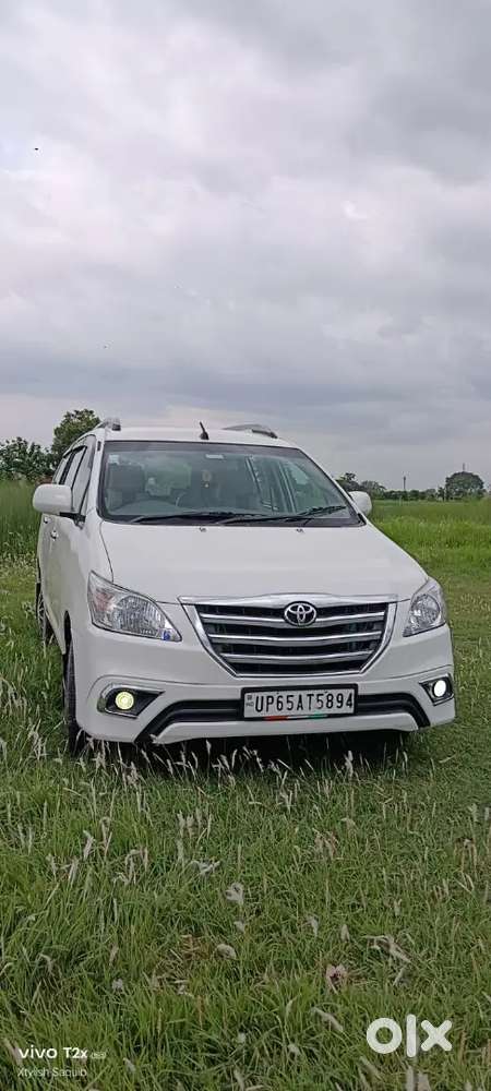 Toyota Innova Petrol Manual 2010 Car