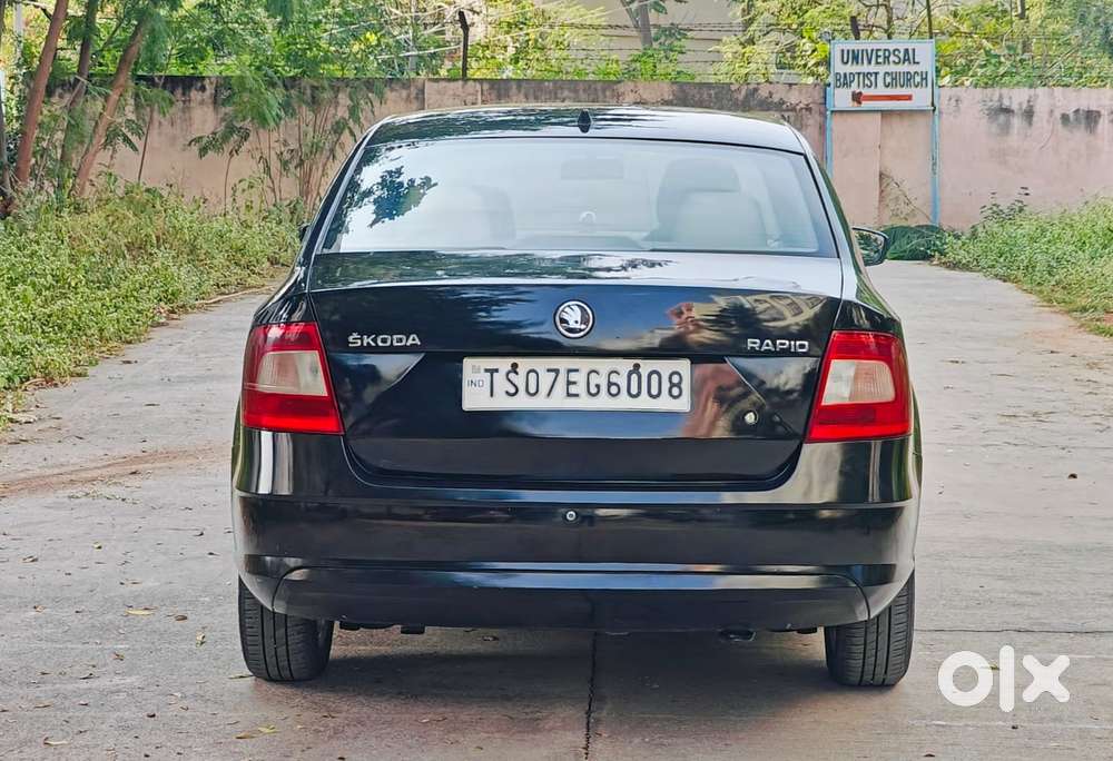 Skoda Rapid 2013-2016 1.5 Tdi Ambition With Alloy Wheel, 2015, Diese..