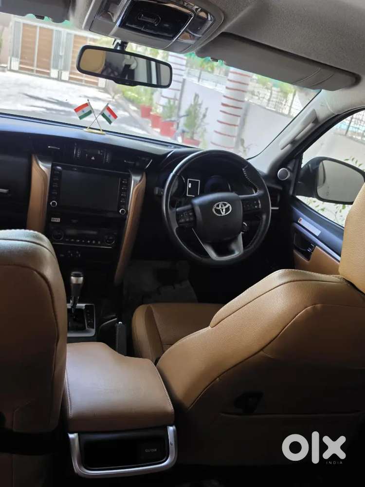 Toyota Fortuner Automatic