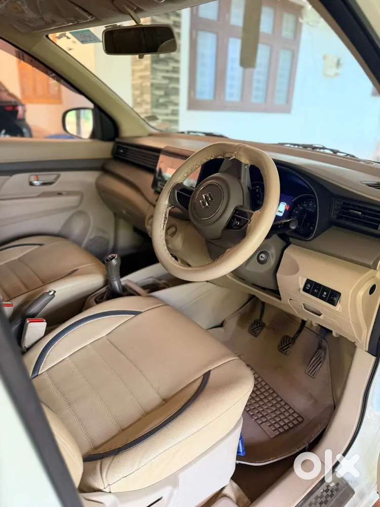Maruti Suzuki Ertiga Vxi 2023