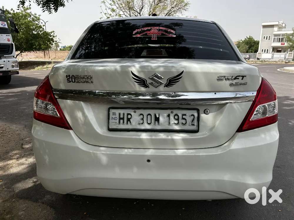 Maruti Suzuki Swift Dzire 2015 Diesel 97500 Km Driven