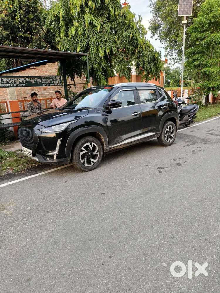 Nissan Magnite 2023 Manual Car Top Modl