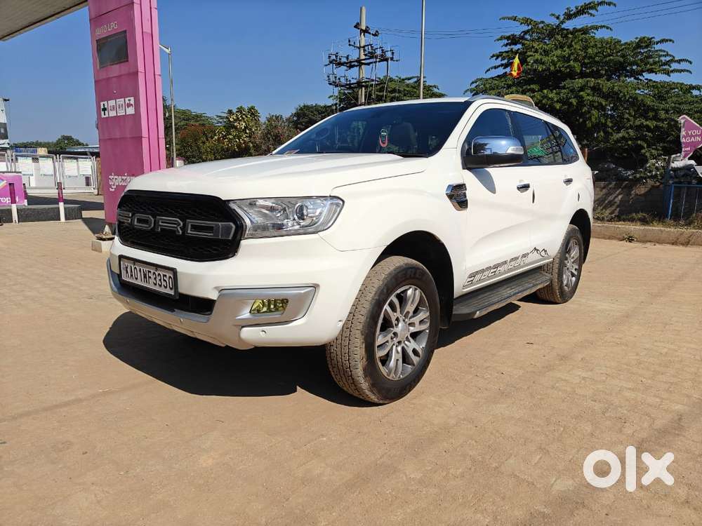 Ford Endeavour 3.2 Titanium At 4x4, 2017, Diesel