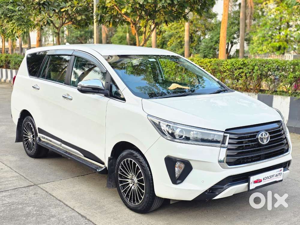 Toyota Innova Crysta 2.4 Z 7 Str, 2022, Diesel