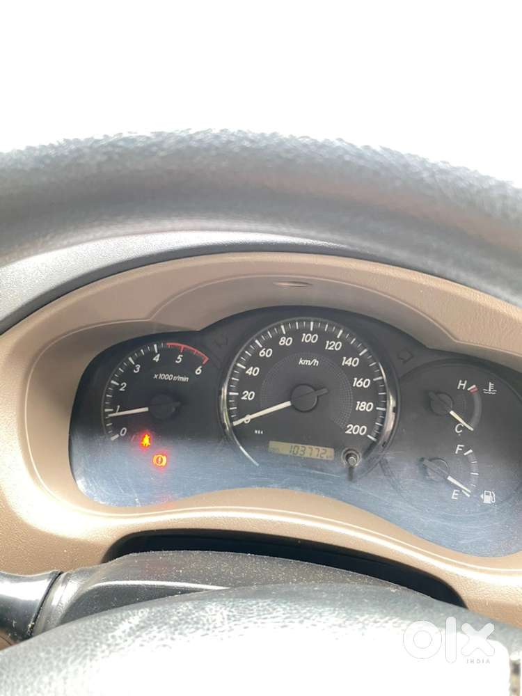 Toyota Innova Diesel 2015