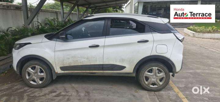 Tata Nexon 1.2 Revotron Xz Plus (l), 2021, Petrol