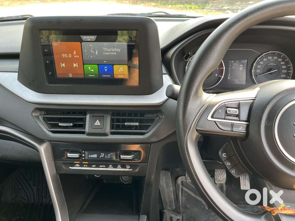 Maruti Suzuki Brezza 1.5 Vxi Smart Hybrid, 2023, Petrol