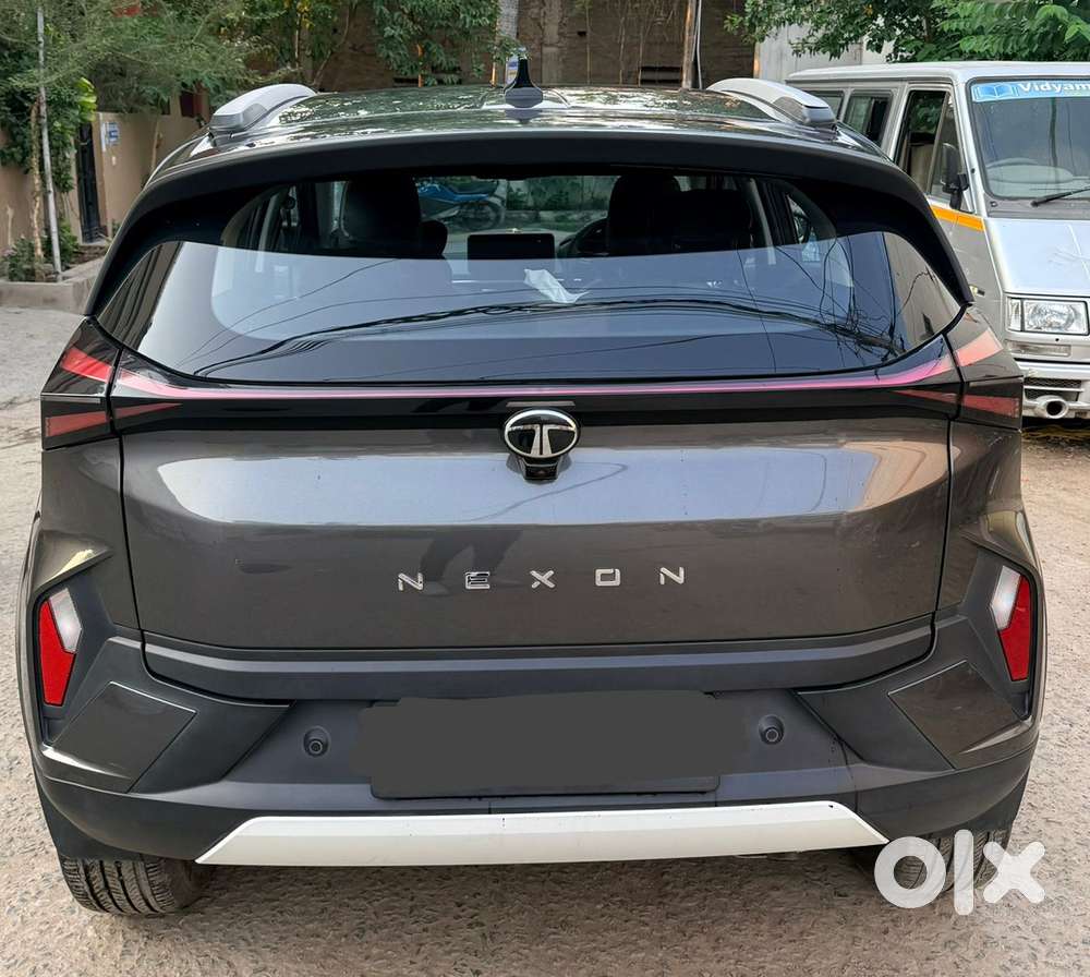 Tata Nexon Petrol 2024