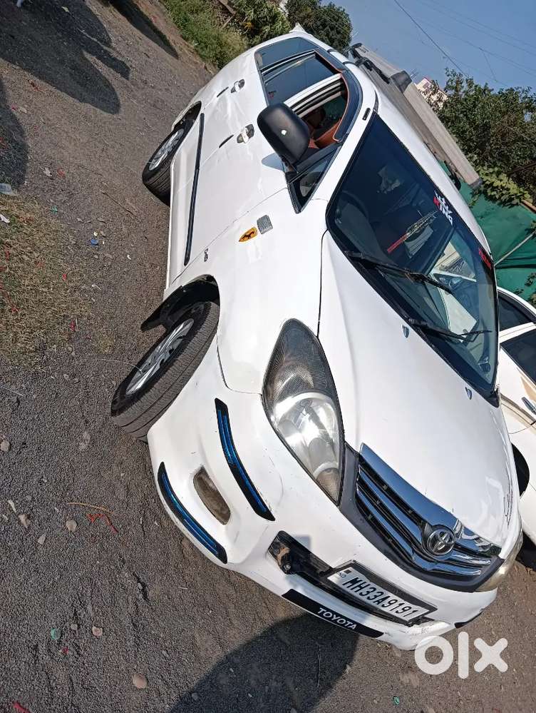 Toyota Innova 2.5 G 2010