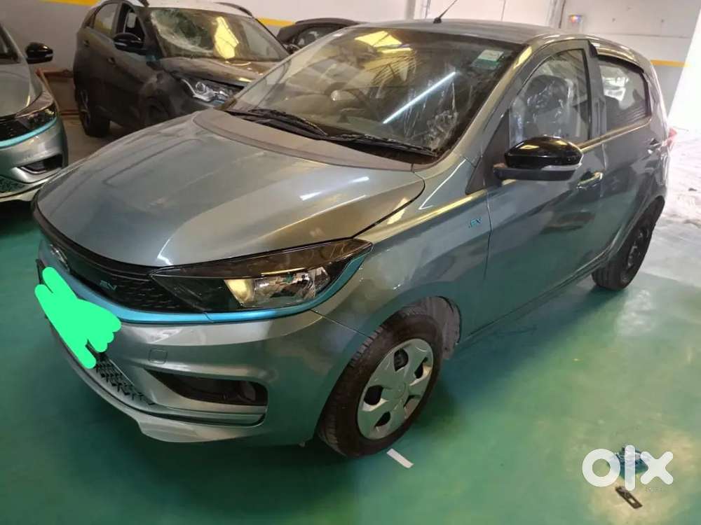 Tata Tiago Ev 2023 Electric Well Maintained
