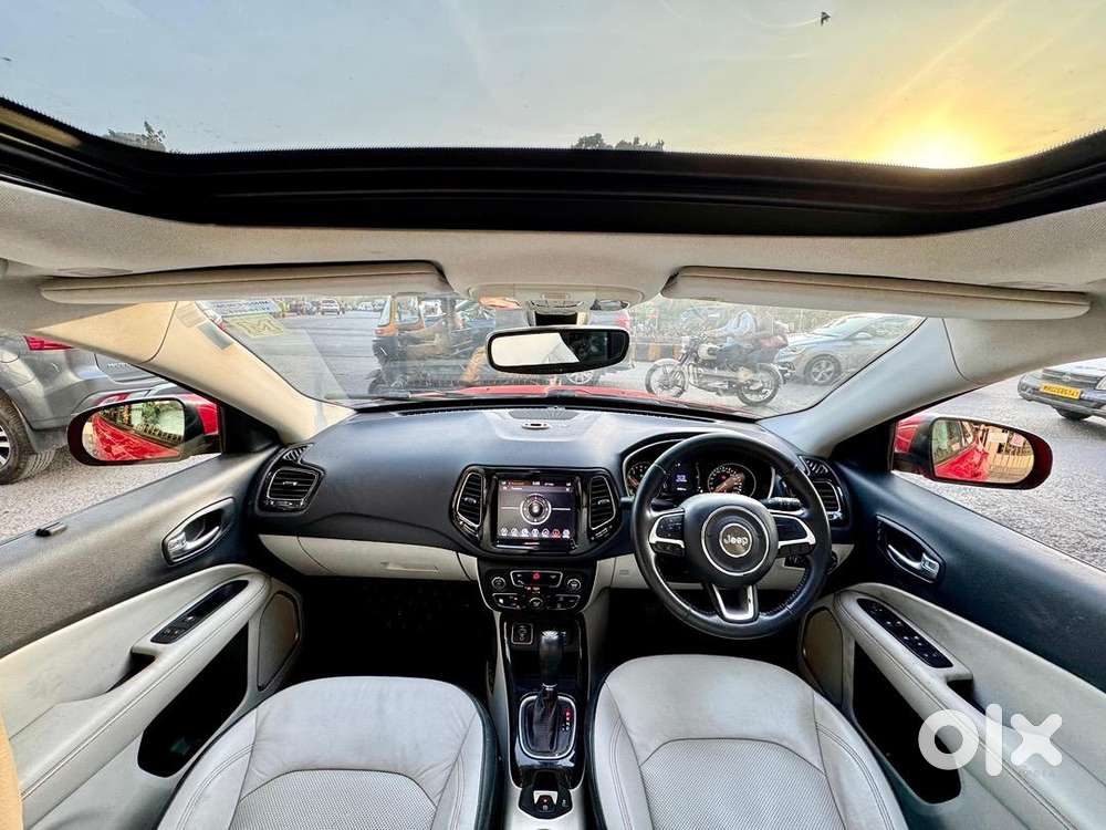 Jeep Compass Limited Plus Automatic Petrol Panaromic Sunroof