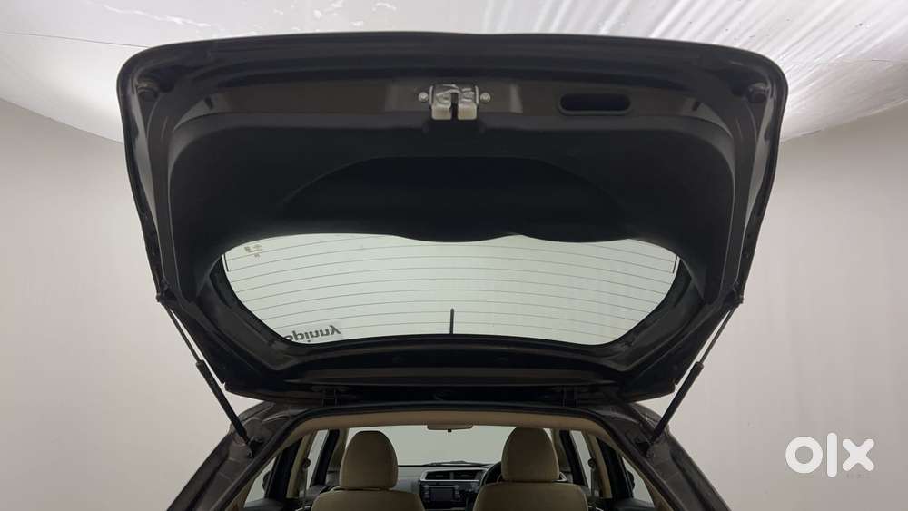 Honda Jazz [2020-2023] 1.2 V I-vtec Mt, 2016, Petrol