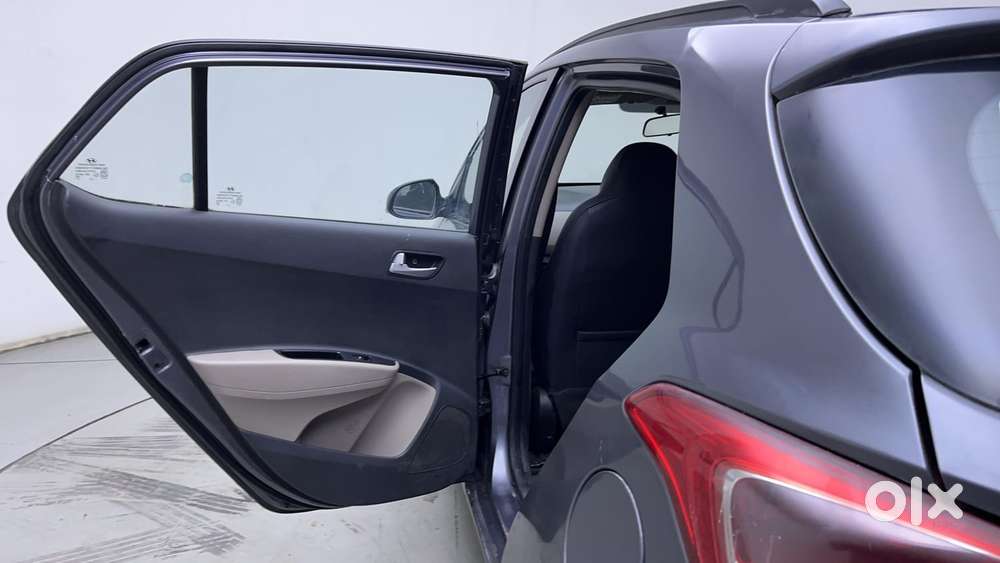 Hyundai Grand I10 1.2 Kappa Sportz Option At, 2017, Petrol