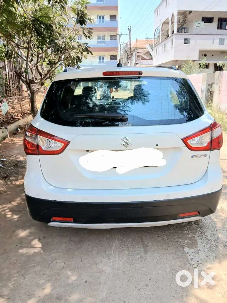 Maruti Suzuki S-cross 2018 Diesel Well Maintained