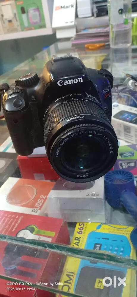 Canon EOS kiss x4 good condition