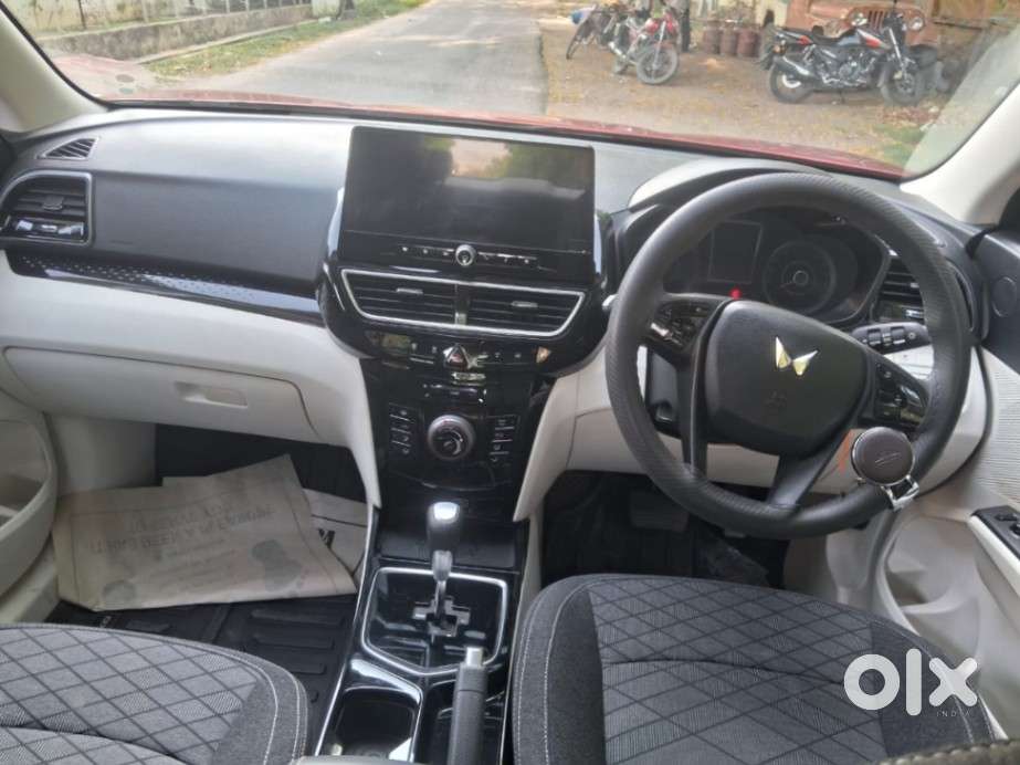 Mahindra Xuv 3xo Mx3, 2025, Diesel