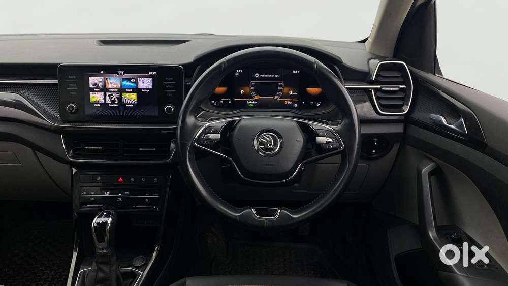 Skoda Kushaq Style 1.0l Tsi At, 2022, Petrol