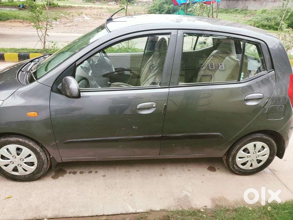 Hyundai I10 Sportz, 2013, Petrol
