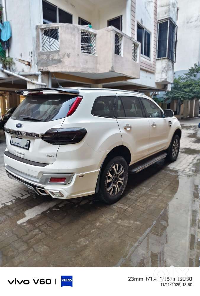 Ford Endeavour 3.2 Titanium 4x4 At, 2018, Diesel