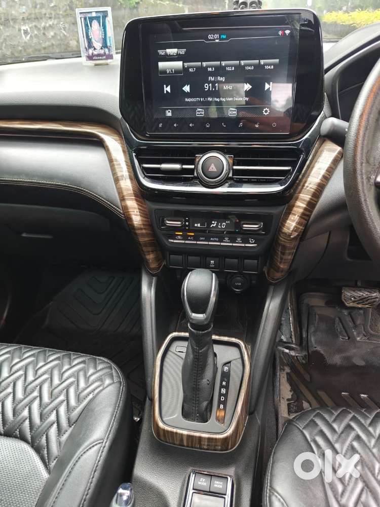 Maruti Suzuki Grand Vitara 1.5 Zeta Plus Intelligent Hybrid Ecvt, 20..
