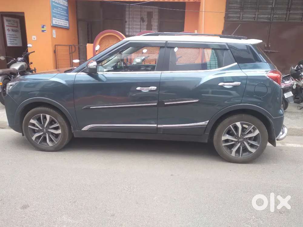 Mahindra Xuv300 2022 Petrol Well Maintained