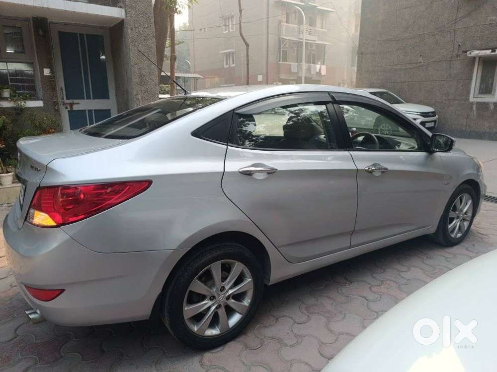Hyundai Verna 1.6 Sx (o) Vtvt At, 2013, Petrol
