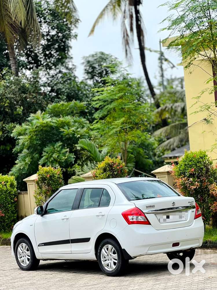 Maruti Suzuki Swift Dzire 1.2 Zxi, 2012, Petrol