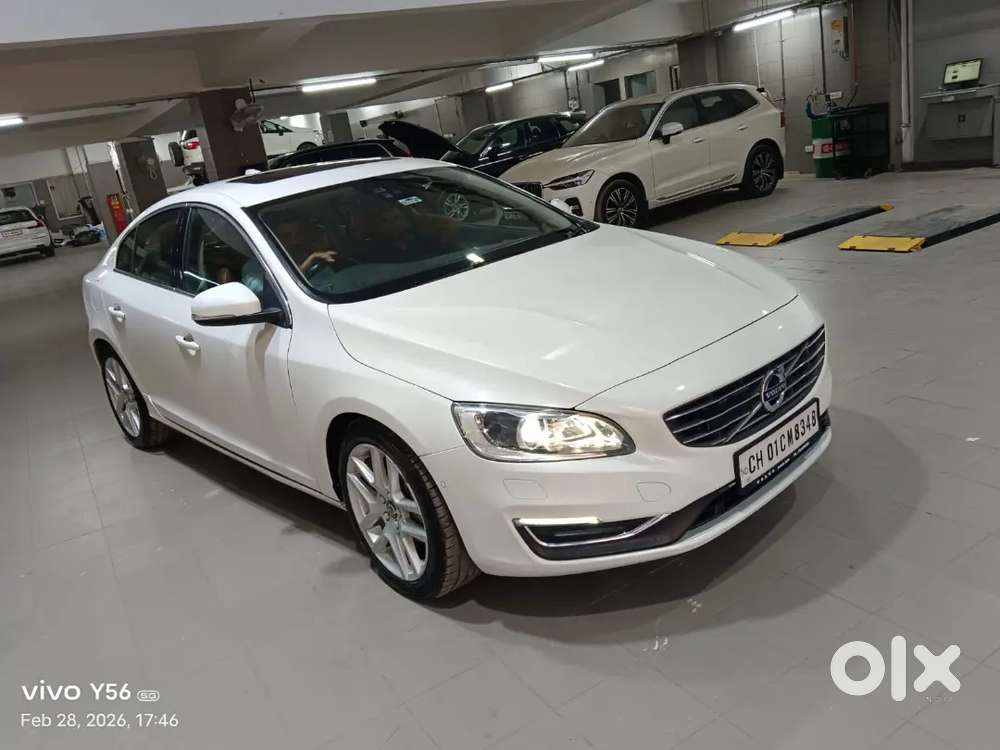 Volvo S60 Cross Country 2019 Diesel Well Maintained