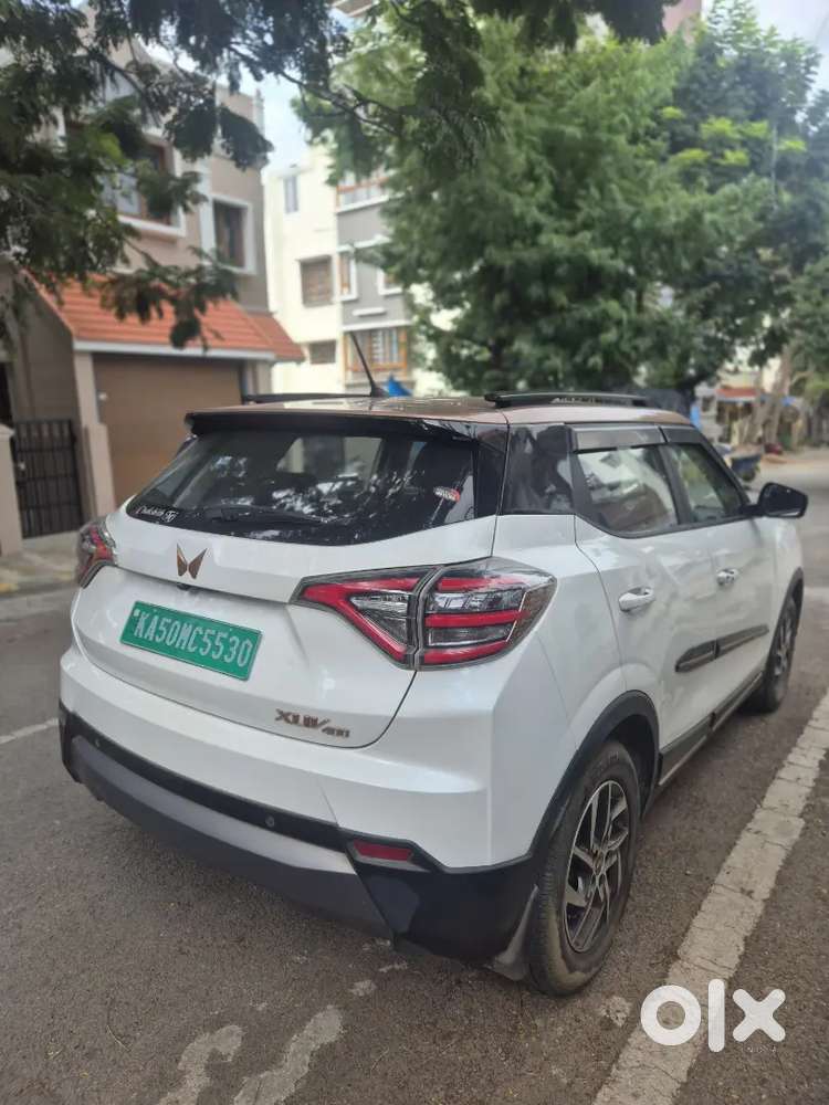 Mahindra XUV400 EV 2023