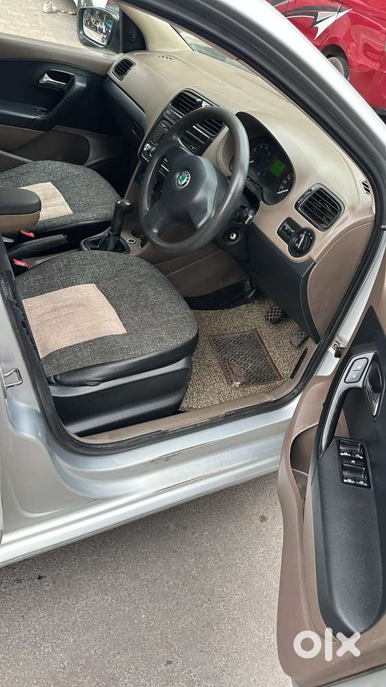 Skoda Rapid, 2012, Petrol