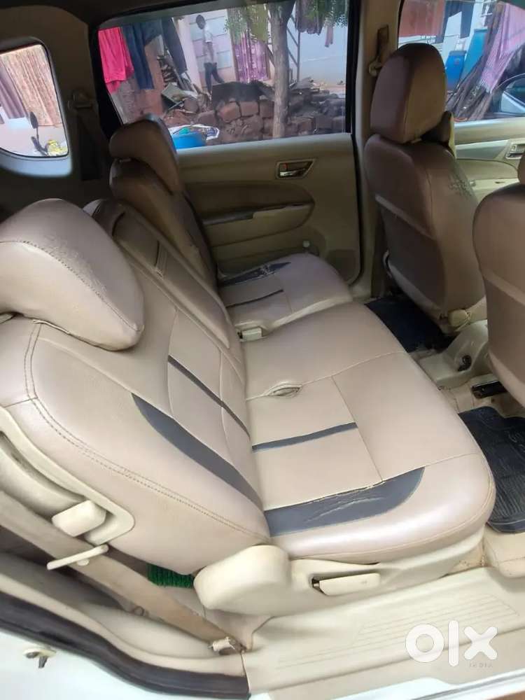 Maruti Suzuki Ertiga 2017