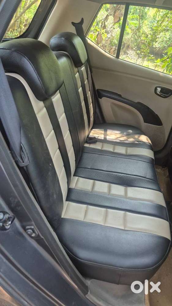 Hyundai I10 Sportz At, 2010, Petrol