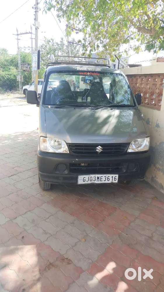 Maruti Suzuki Ecco 2022 Cng & Hybrids 98000 Km Driven Good Condisan