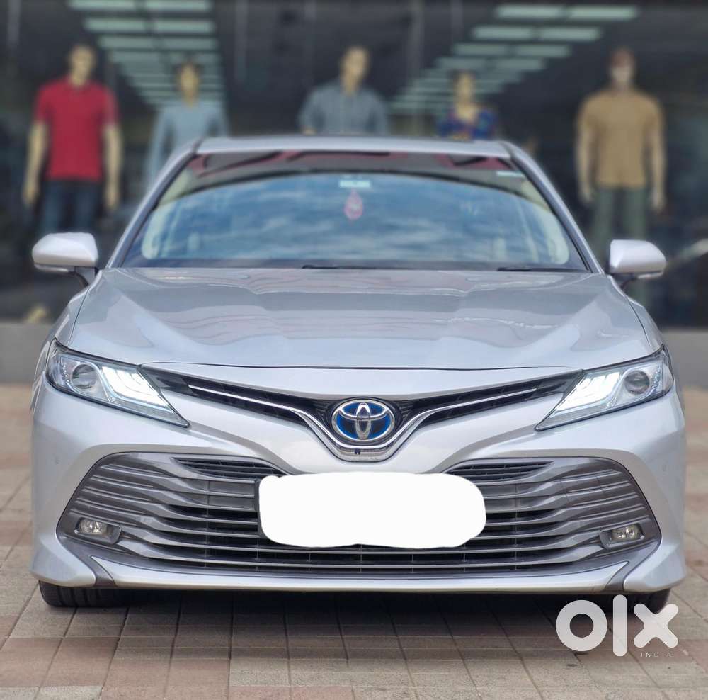 Toyota Camry Hybrid, 2020, Petrol