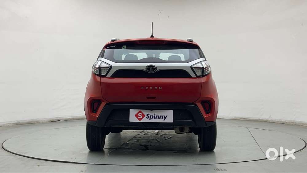 Tata Nexon 1.2 Revotron Xma Amt (s), 2022, Petrol