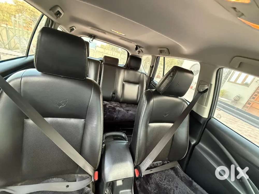 Toyota Innova Crysta 2016