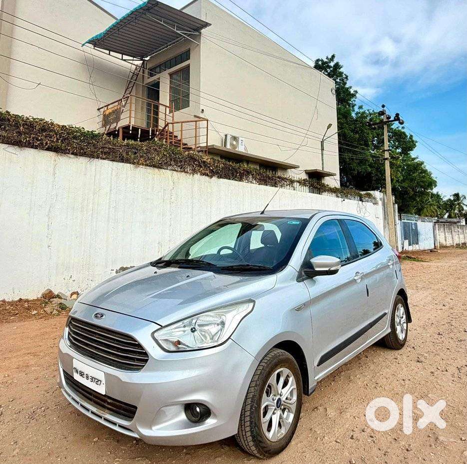 Ford Figo Aspire Titanium Automatic, 2016, Petrol