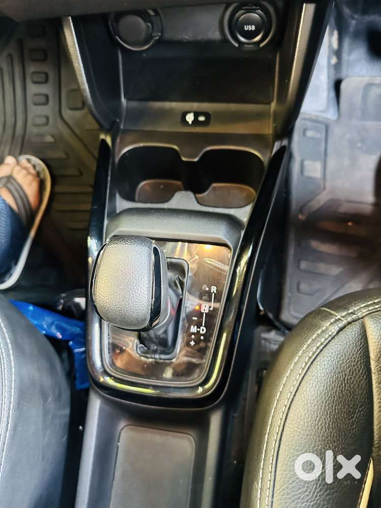 Maruti Suzuki Swift Zxi Plus Amt Dual Tone, 2025, Petrol